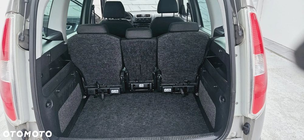 Skoda Roomster 1.4 16V Ambition - 10