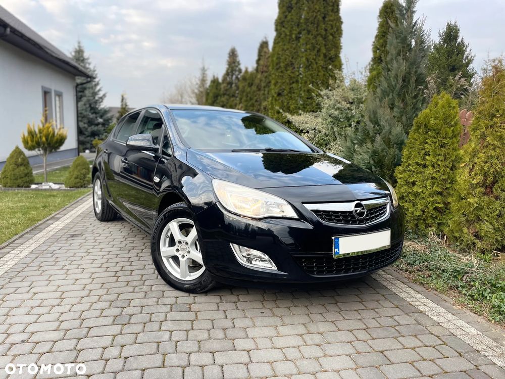 Opel Astra 1.4 T Enjoy - 1