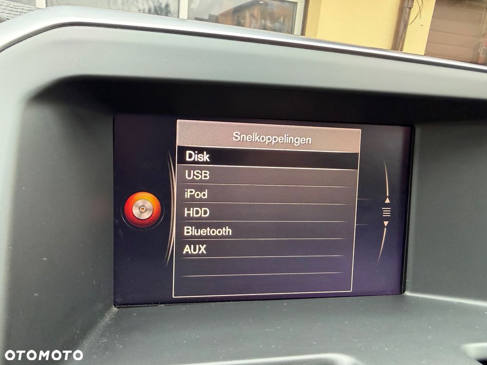 Volvo XC 60 D4 Geartronic Ocean Race - 32