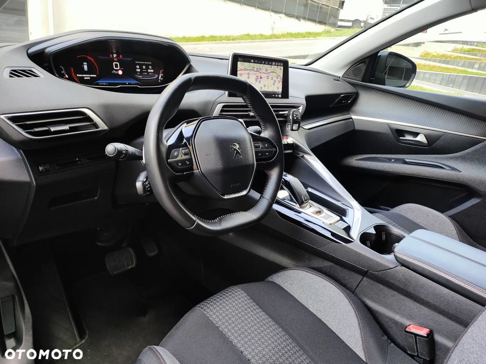 Peugeot 3008 1.5 BlueHDi Active S&S EAT8 - 37