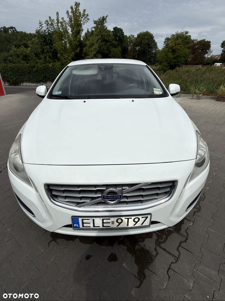Volvo S60 - 2