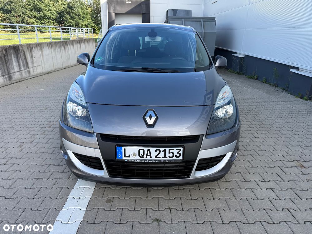 Renault Scenic 1.9 dCi Confort Authentique - 12