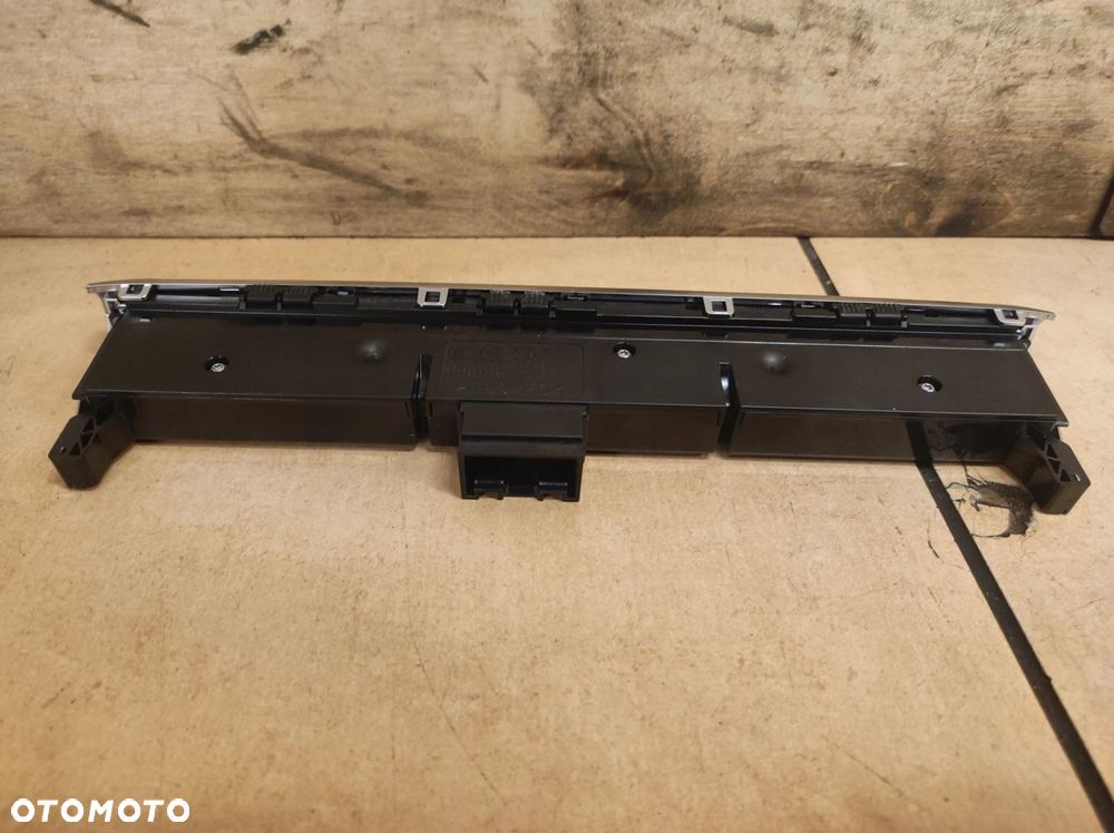 włącznik panel awaryjnych audi a3 8v e-tron - 4