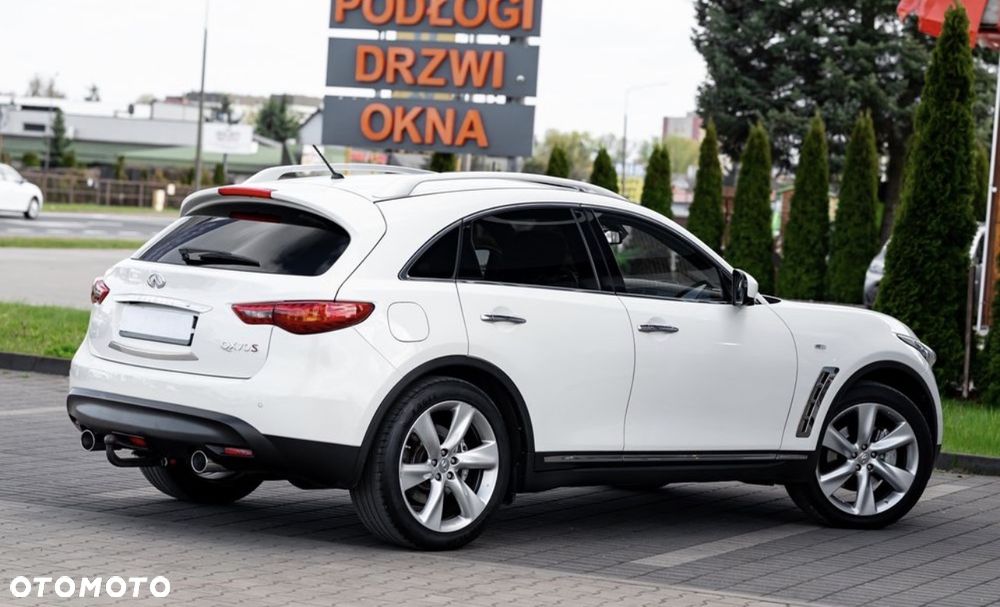 Infiniti QX70 3.0d S - 16