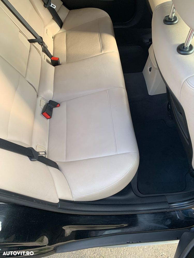BMW X1 sDrive18d Aut. - 13