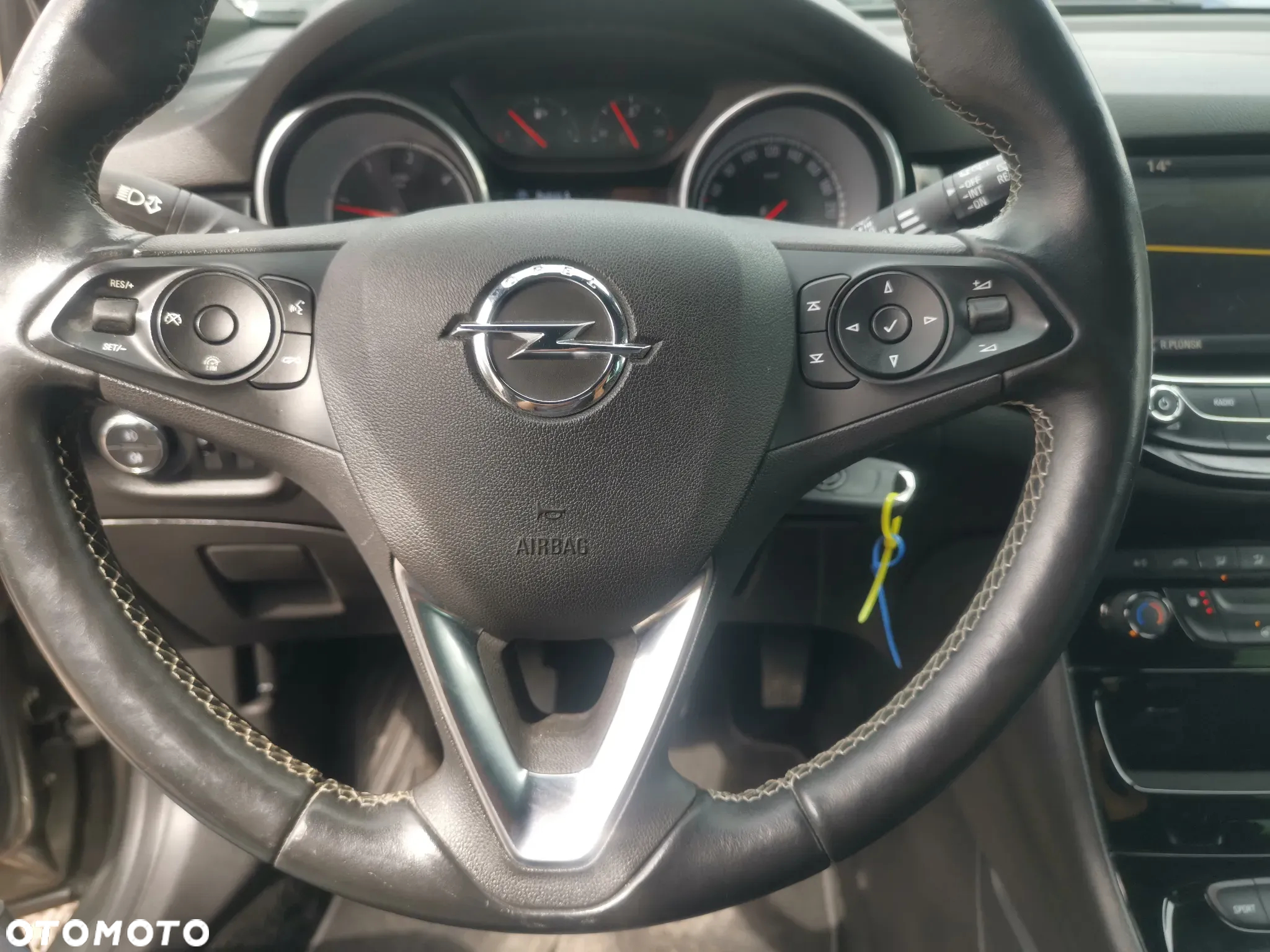 Opel Astra 1.6 D (CDTI) Start/Stop Dynamic - 14