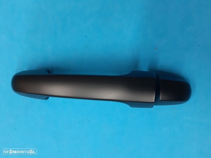 Puxador muleta punho porta exterior Hyundai I20  2008-2015 ( 82651-1J000CA / 82652-1J000CA)  NOVO - 1