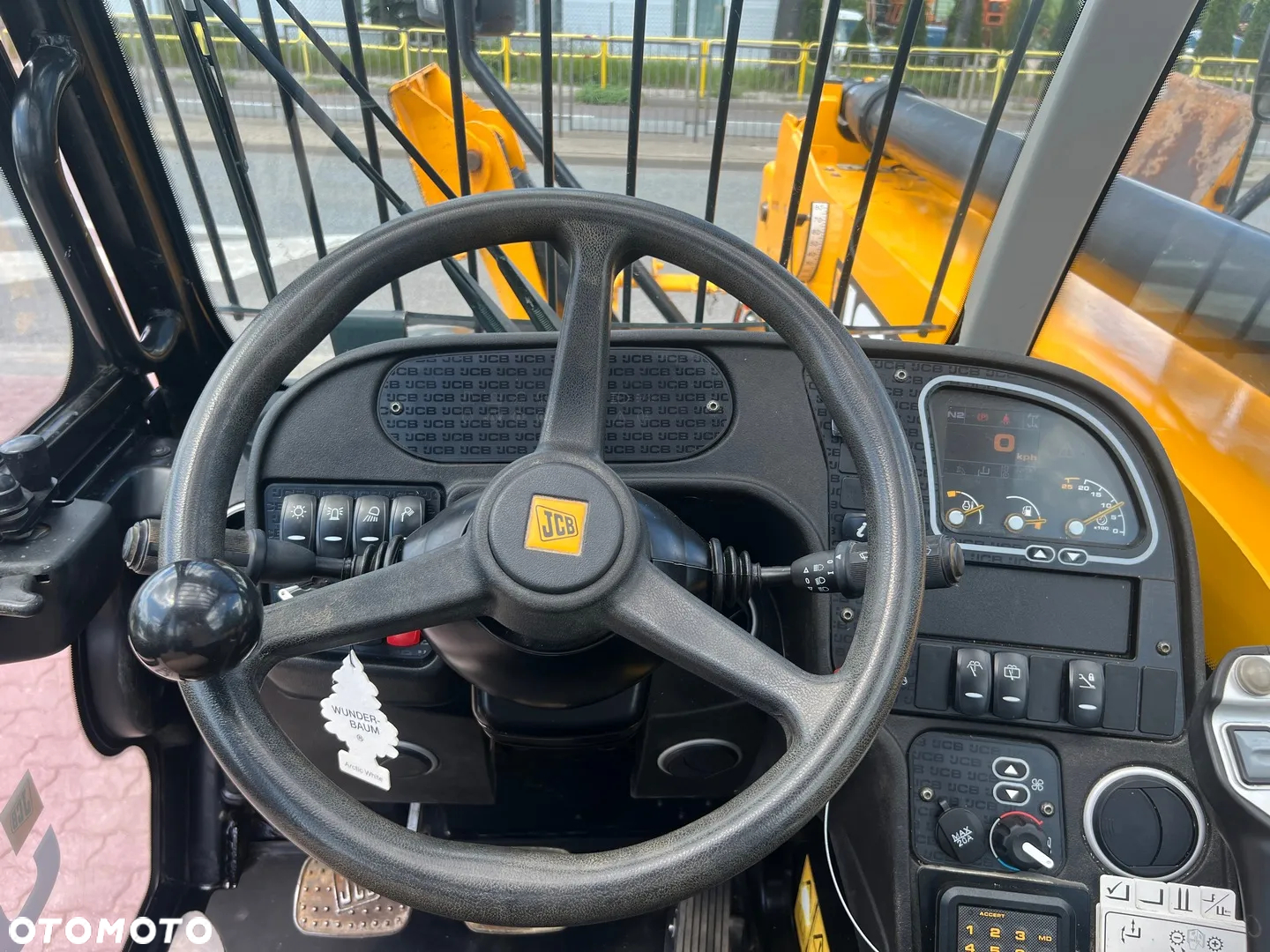 JCB 540-170 - 17