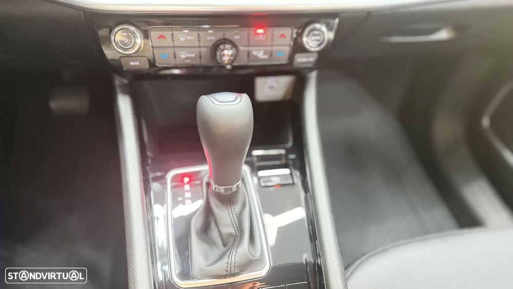 Jeep Compass 1.5 GSE T4 48V e-Hybrid Auto Altitude - 16