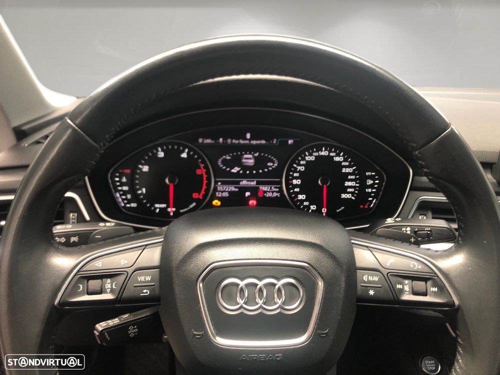 Audi A4 2.0 TDI Design S tronic - 14