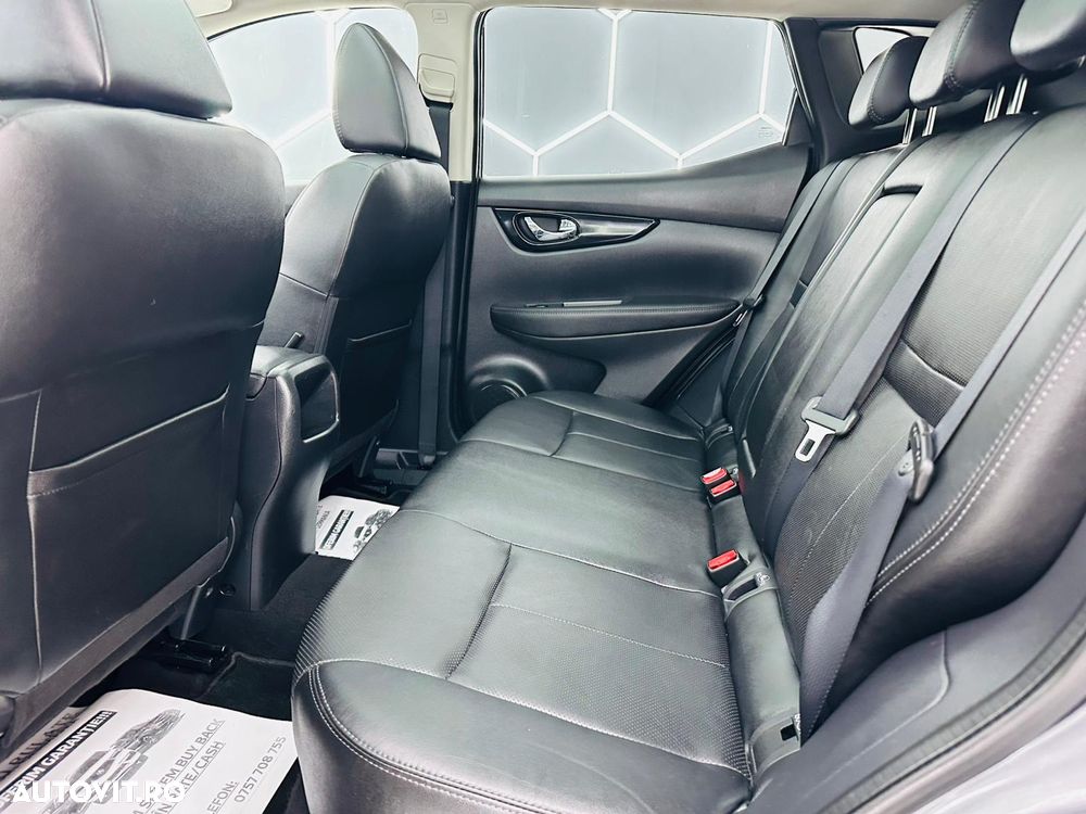 Nissan Qashqai 1.5 DCI TEKNA - 17