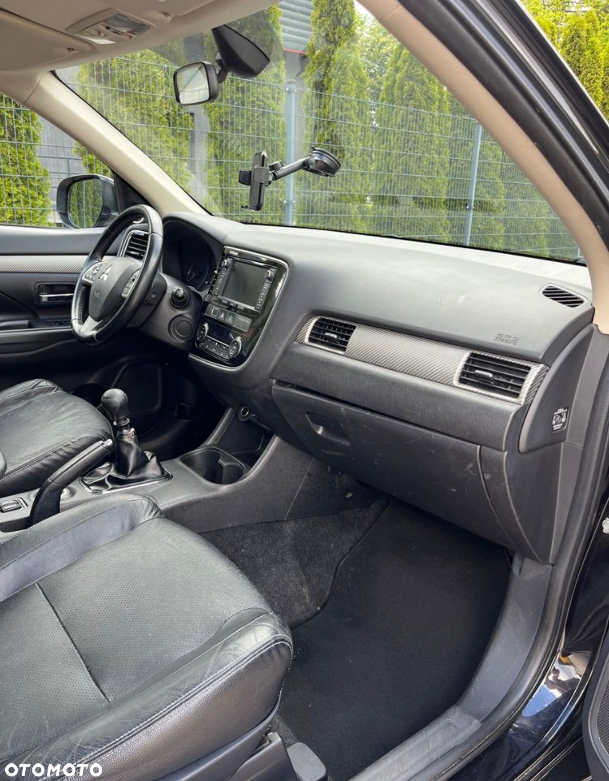 Mitsubishi Outlander 2.2 DI-D 4WD Instyle - 32