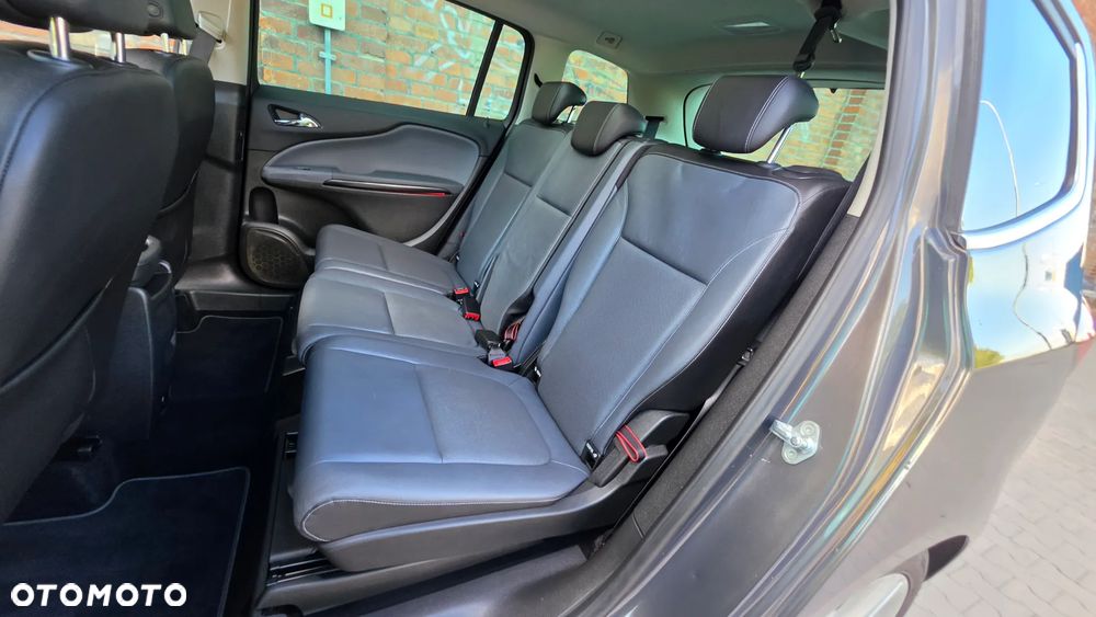 Opel Zafira Tourer 2.0 CDTI Innovation - 11