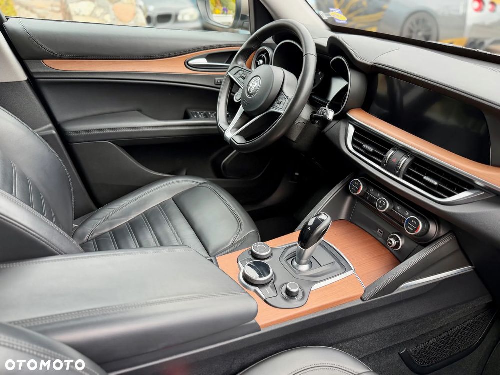 Alfa Romeo Stelvio 2.0 Turbo Super Q4 - 2