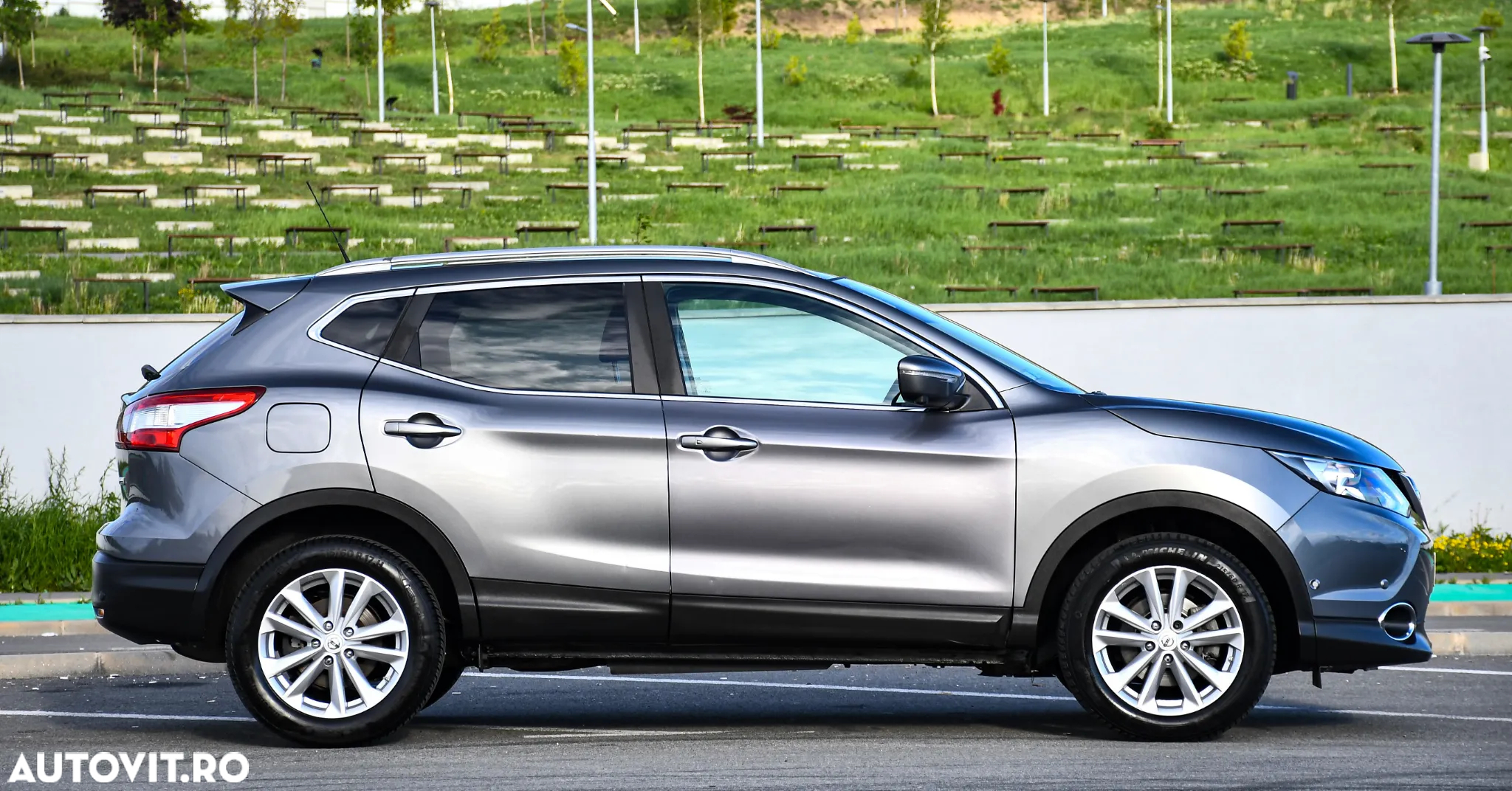 Nissan Qashqai 1.5 DCI Start/Stop N-Connecta - 7