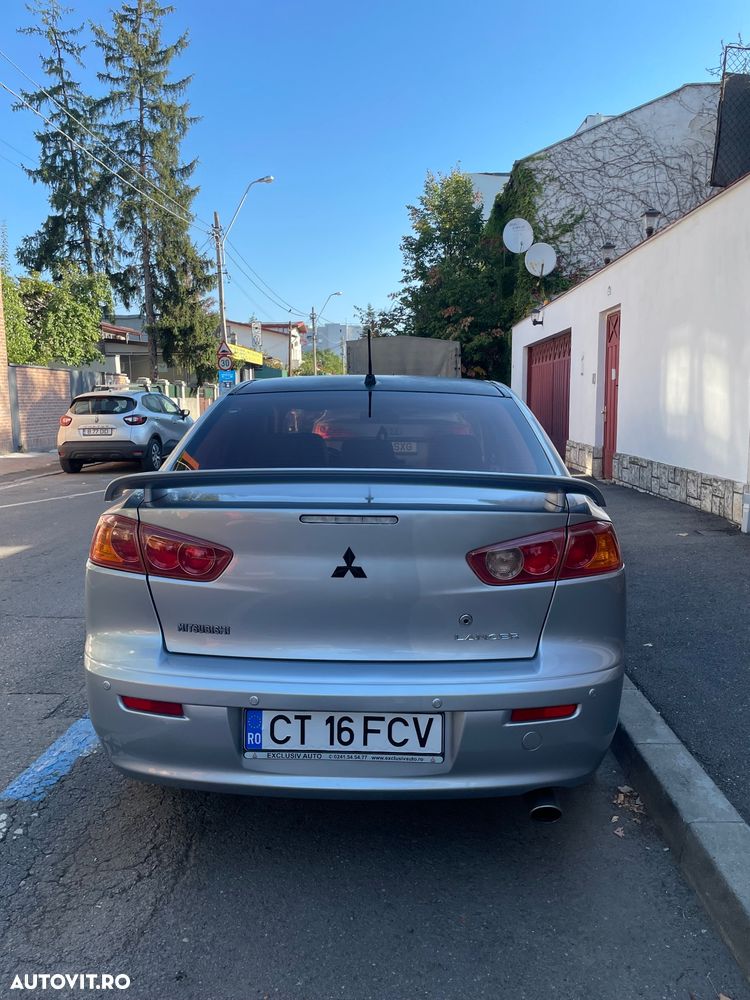 Mitsubishi Lancer 1.8 Instyle Aut - 5