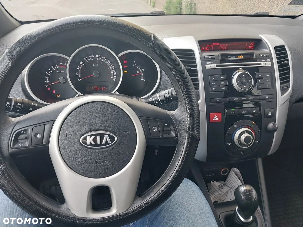 Kia Venga 1.4 L - 4