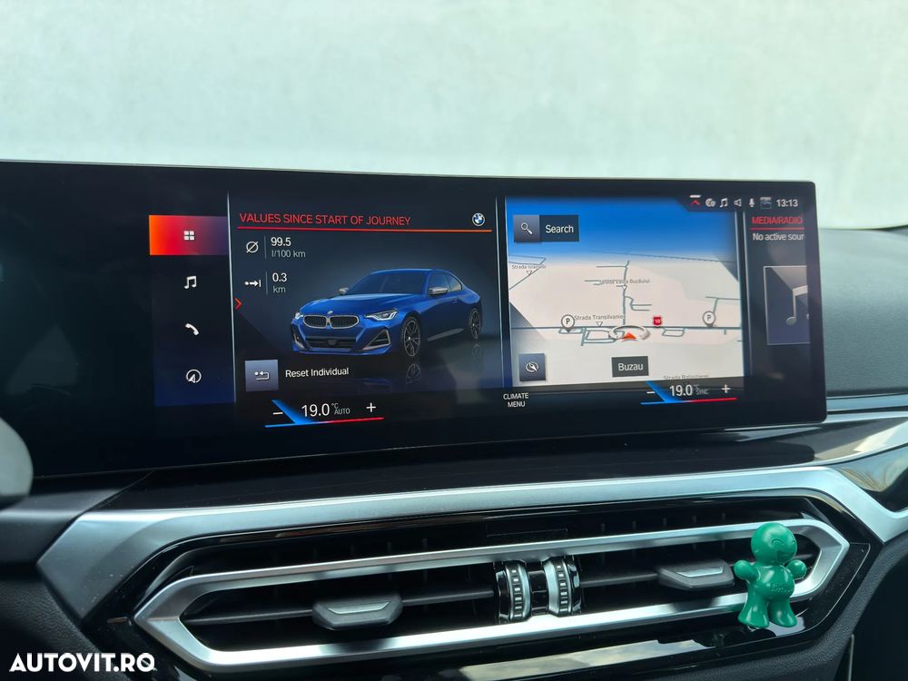 BMW M2 M240i xDrive AT - 21