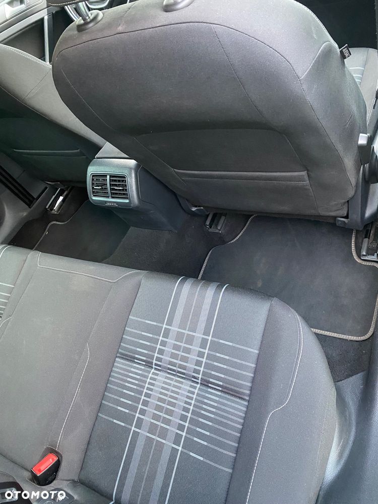 Volkswagen Golf 1.6 TDI BMT Comfortline - 14