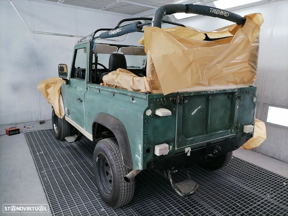 Land Rover Defender 90 2.5 TDi Metal Top - 9