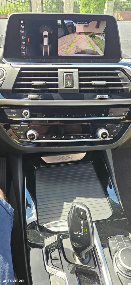 BMW X3 xDrive20d AT Luxury Line - 25