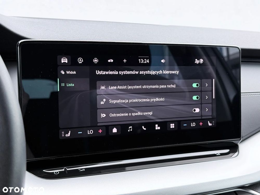 Skoda Octavia 1.5 TSI mHEV Selection DSG - 33