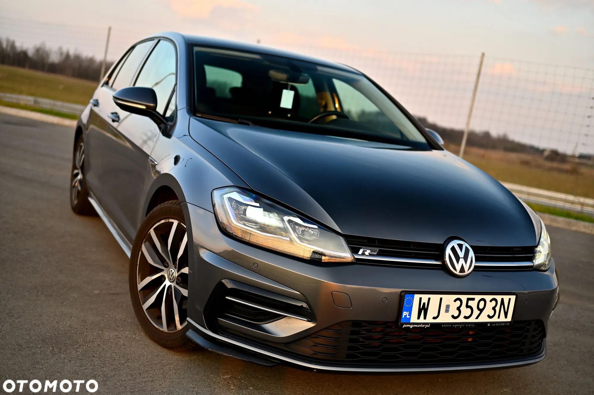 Volkswagen Golf Variant 1.5 TSI OPF R-Line - 1
