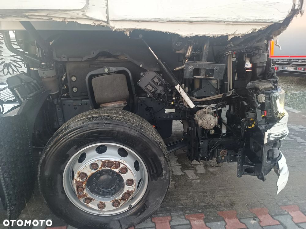 MAN TGX TG3 18.470 low deck retarder 98000zł netto - 15