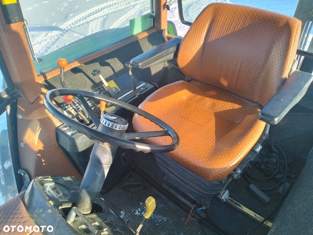 John Deere 4040 - 10