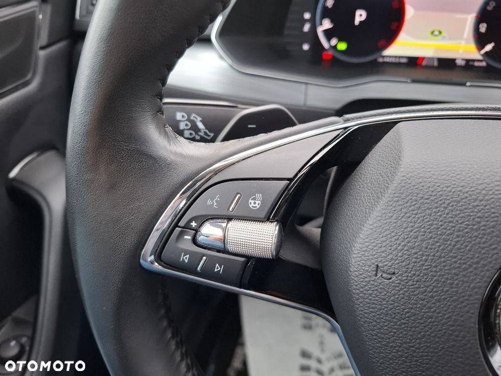 Skoda Superb 2.0 TDI Ambition DSG7 - 16