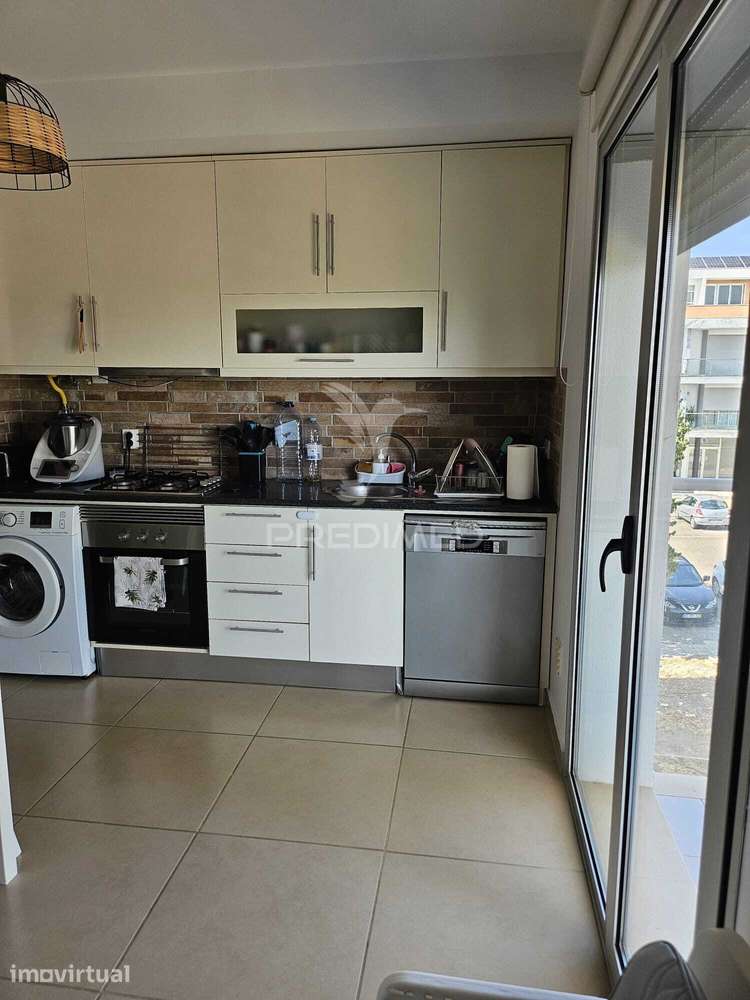 T2 DUPLEX - COM TERRAÇO-NA QUINTA DA CARVALHA -ELVAS - Grande imagem: 2/26