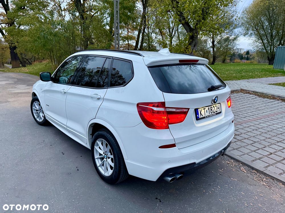 BMW X3 xDrive28i - 11