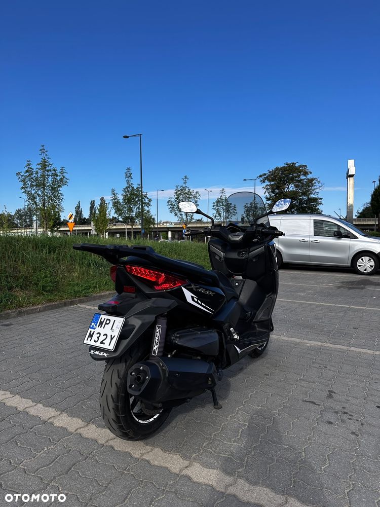 Yamaha X-max - 3
