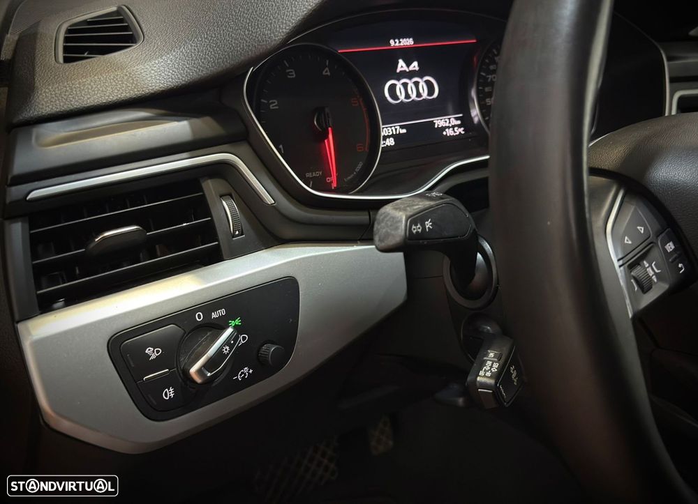 Audi A4 Avant 2.0 TDI Advance S tronic - 21