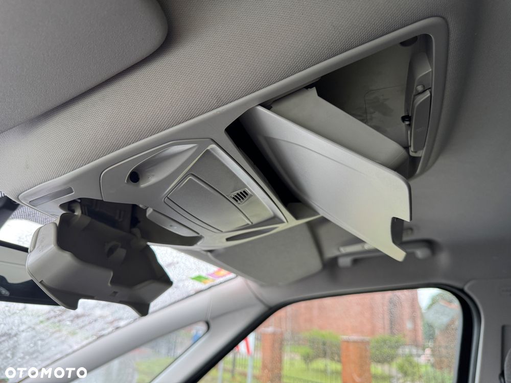 Ford S-Max 2.0 TDCi DPF Titanium - 26