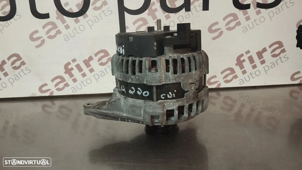 ALTERNADOR MERCEDES CLASSE A CLA GLA A200CDI REF. A0009063322 - 2