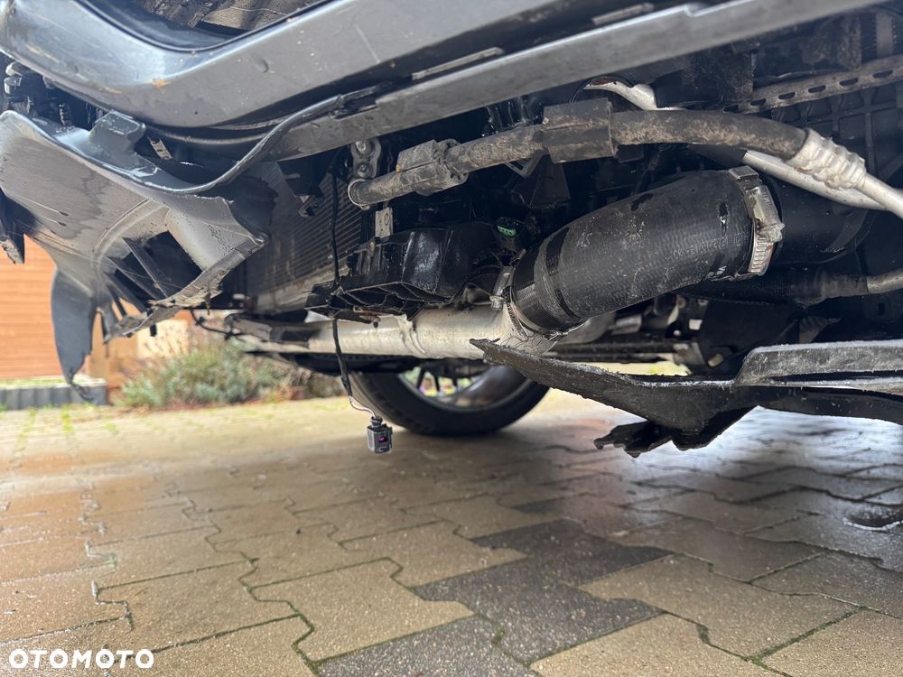 Porsche Cayenne - 24