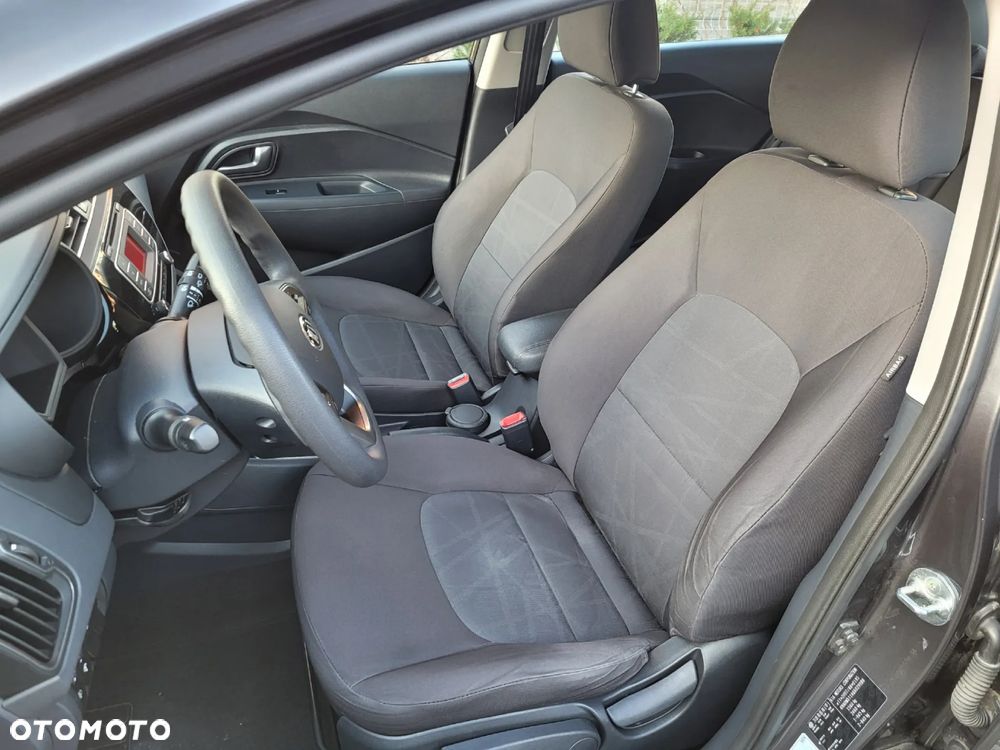 Kia Rio 1.2 Attract - 9