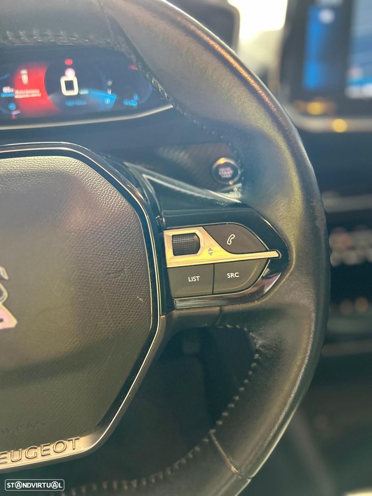 Peugeot 208 PureTech 100 Allure - 20