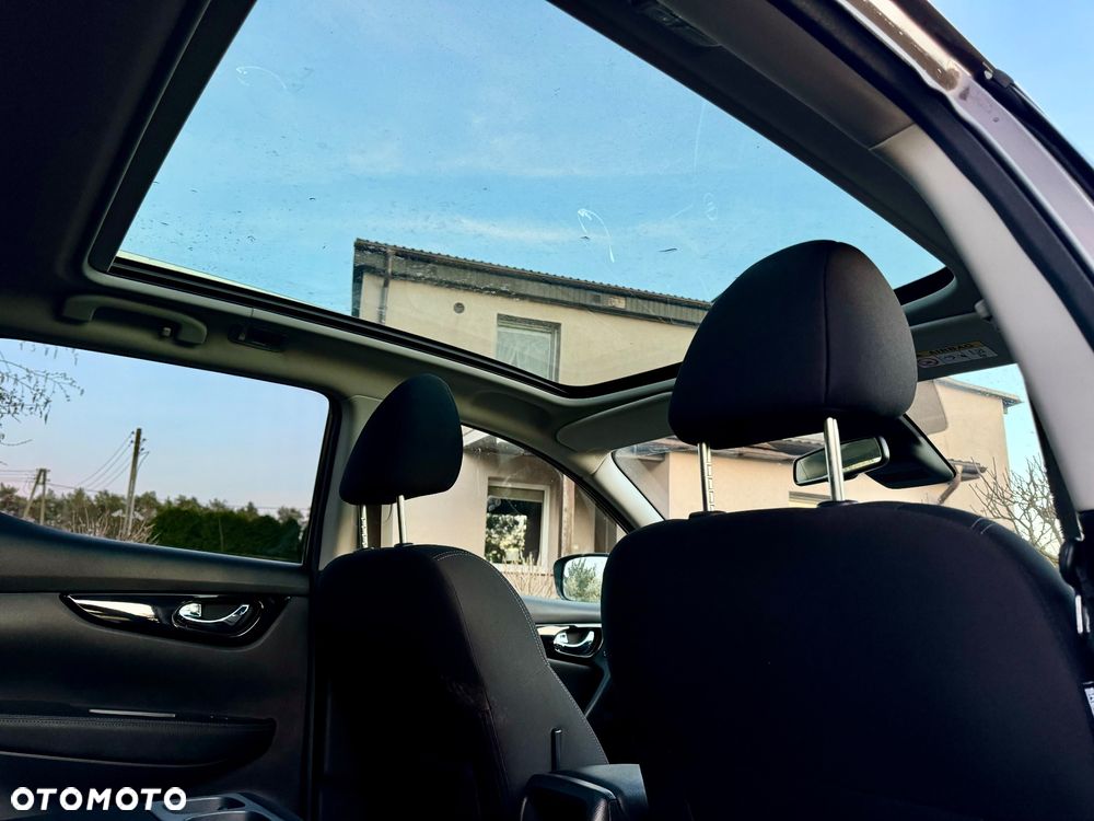 Nissan Qashqai 1.7 dCi ALL-MODE 4x4i N-CONNECTA - 3