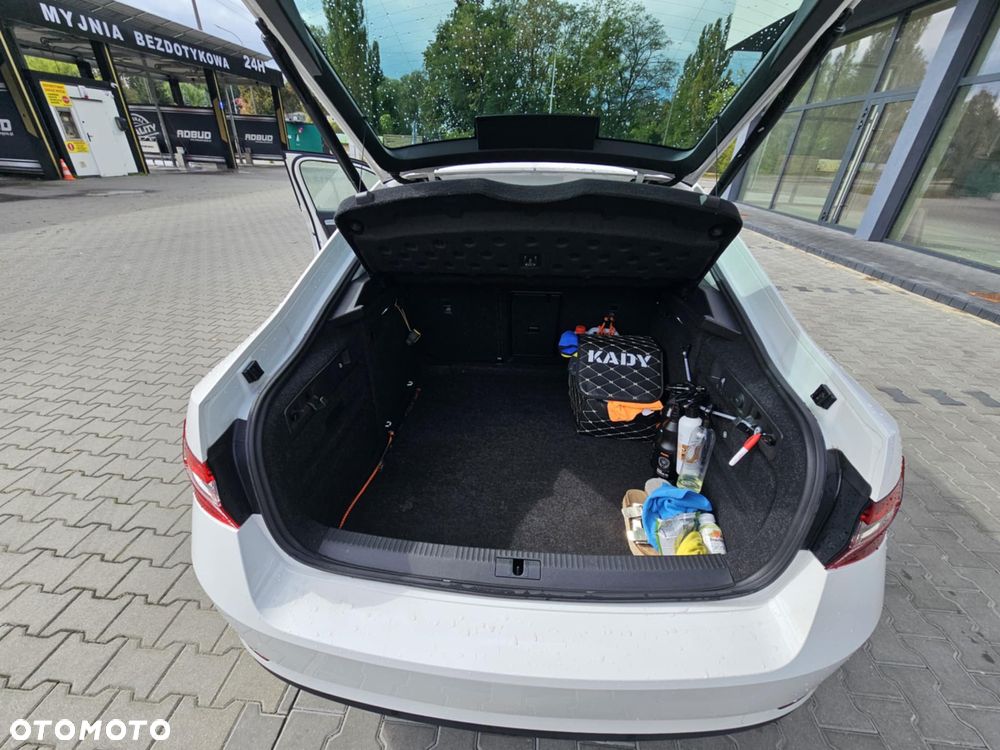 Skoda Superb 2.0 TDI 4x4 Ambition DSG - 6