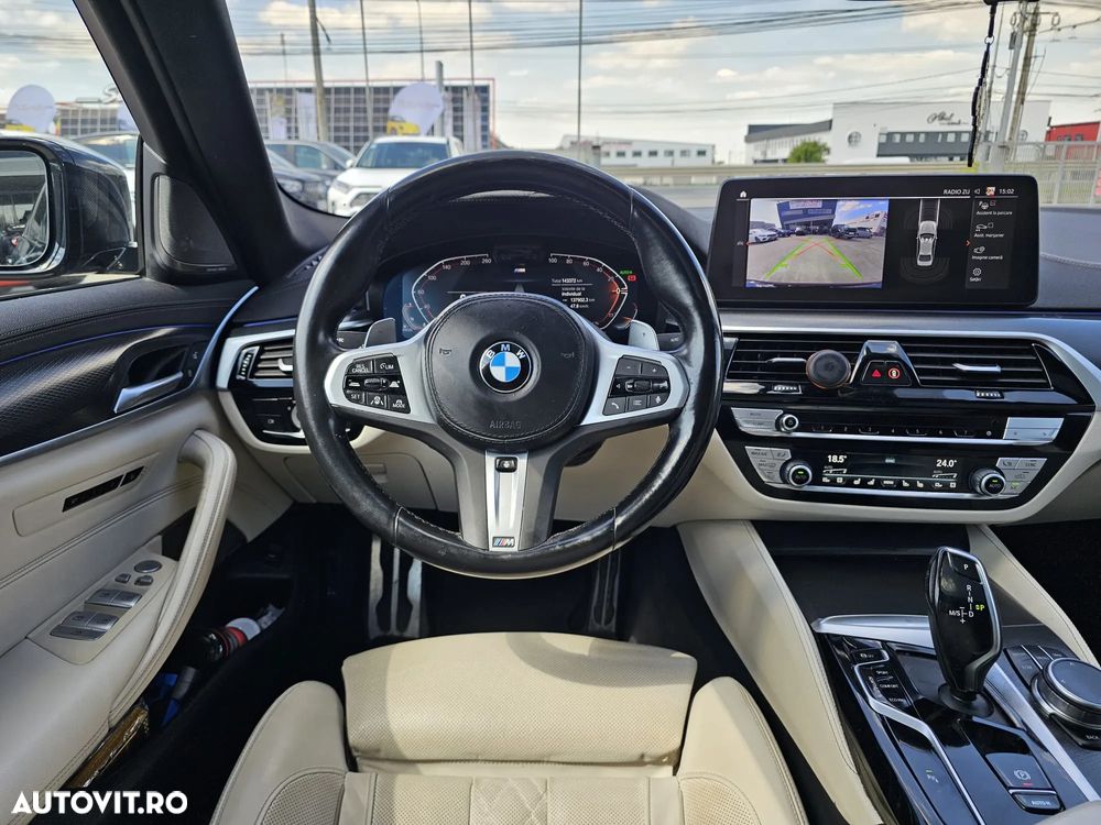BMW Seria 5 540d xDrive AT MHEV - 19