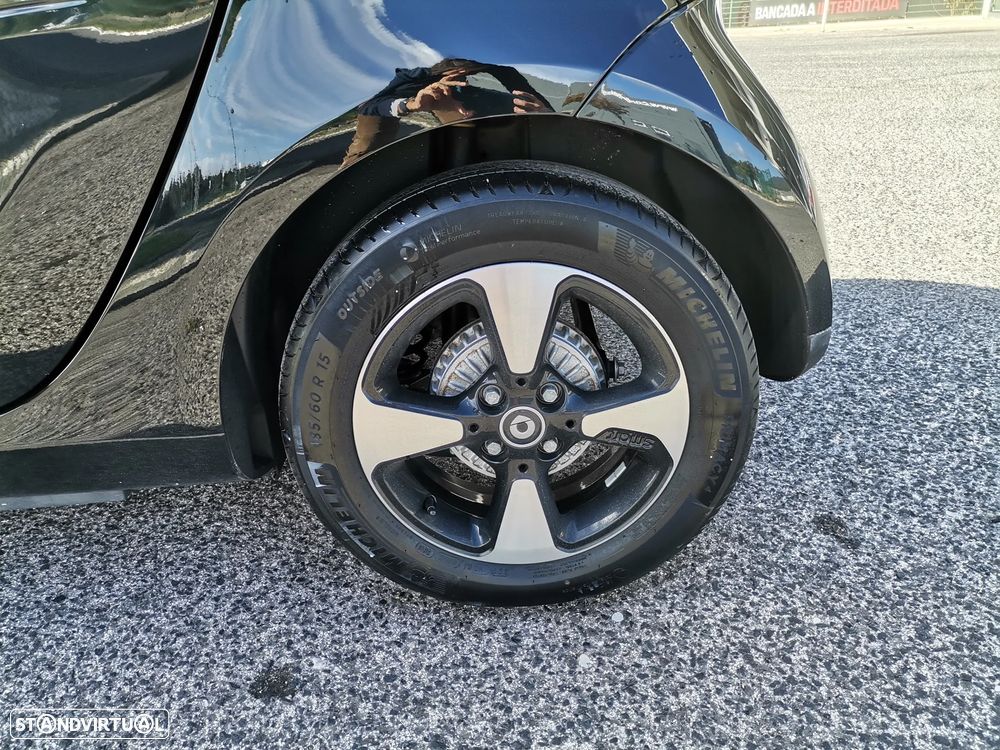 Smart Fortwo Cabrio EQ passion - 15