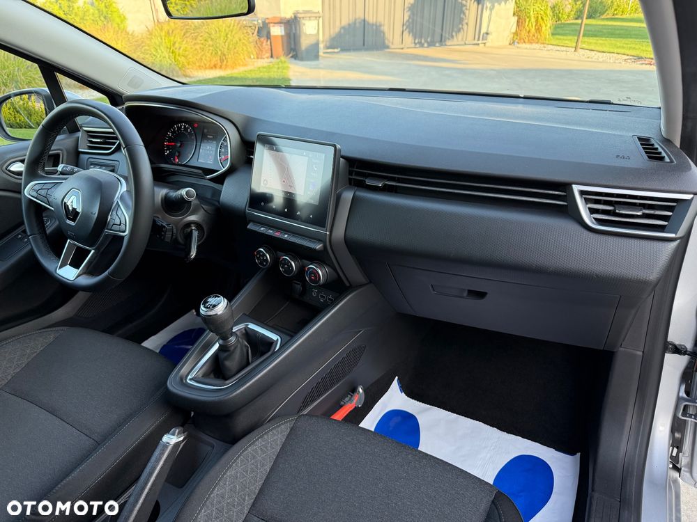 Renault Clio TCe 90 EVOLUTION - 19