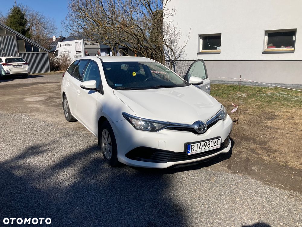 Toyota Auris 1.6 Active - 1