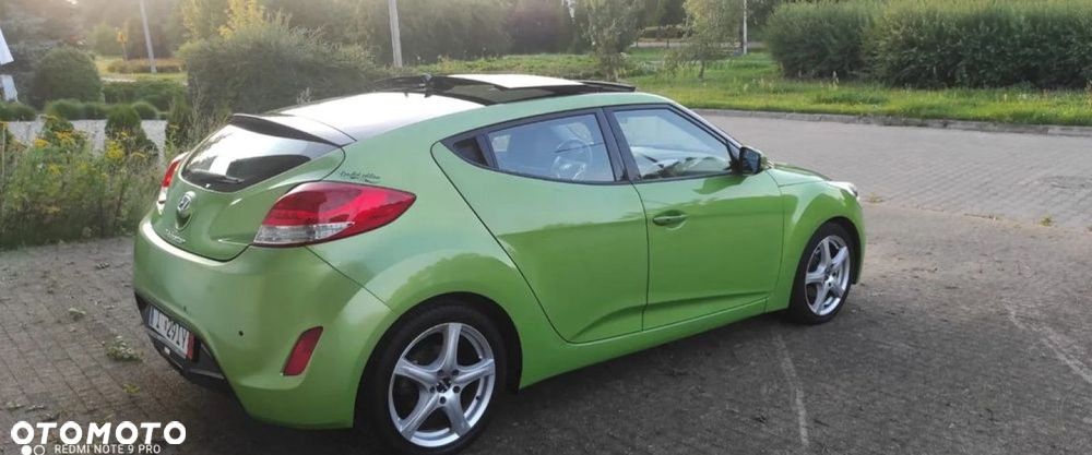 Hyundai Veloster 1.6 DCT Premium - 35