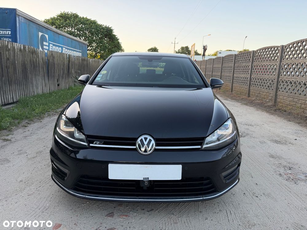 Volkswagen Golf - 4
