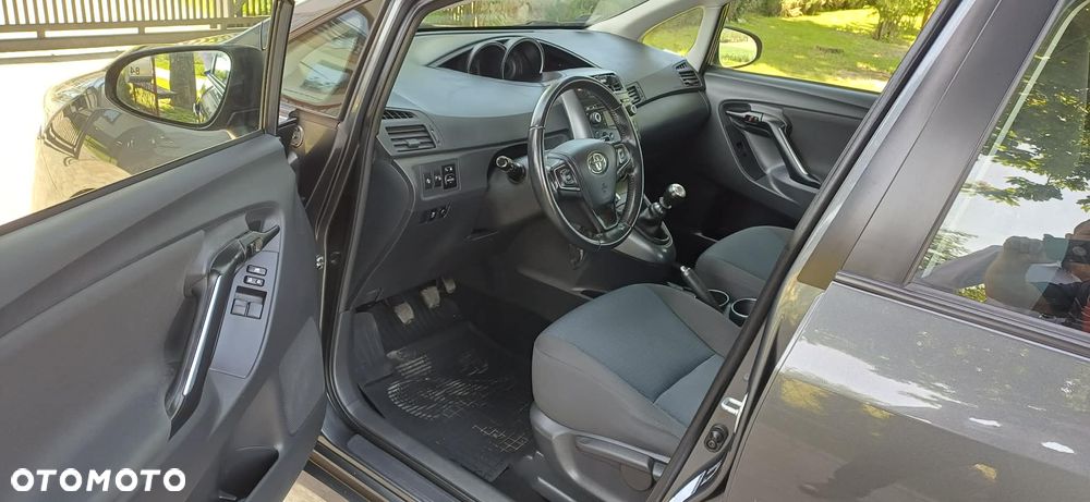 Toyota Verso 1.6 Active - 19