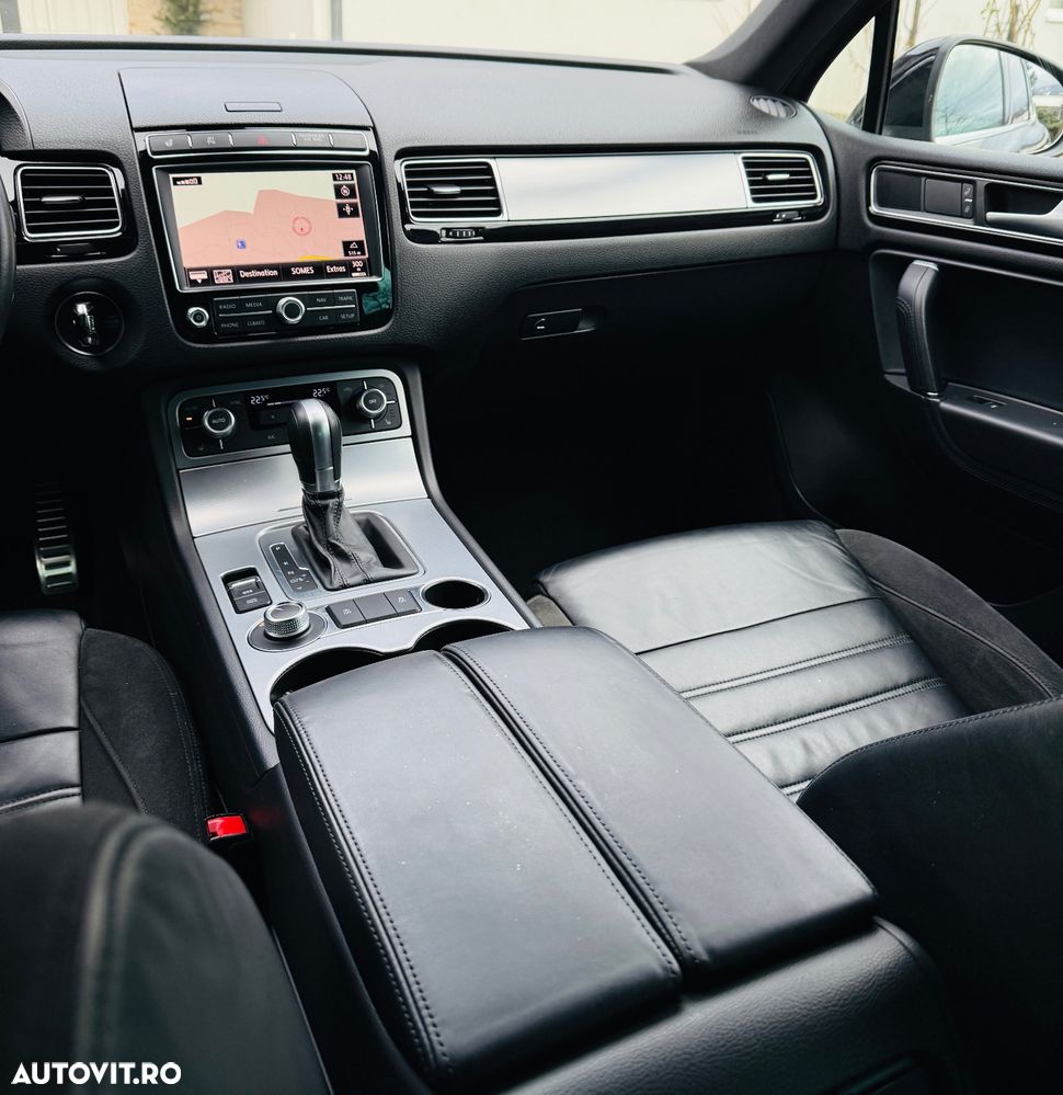 Volkswagen Touareg - 7