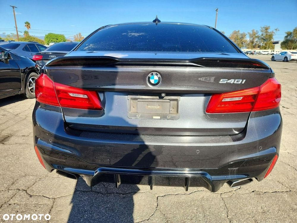 BMW Seria 5 540i M Sport Edition - 6